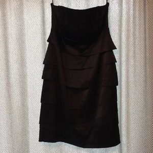 Women’s Formal Black Strapless Dress